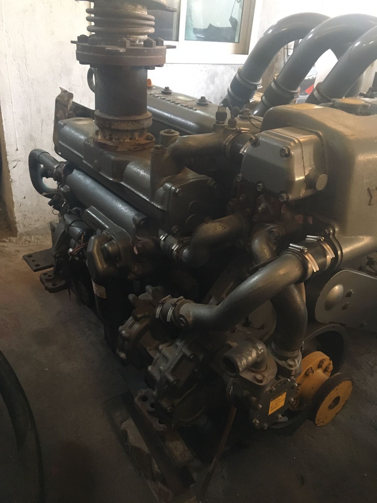 YANMMAR 4HD35