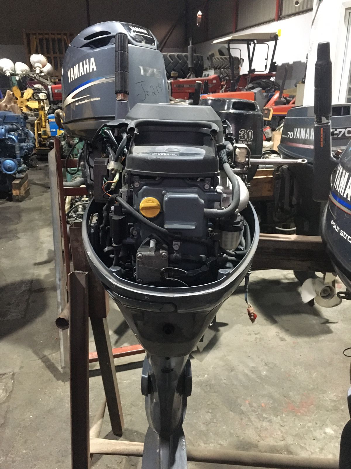YAMMAHA 25