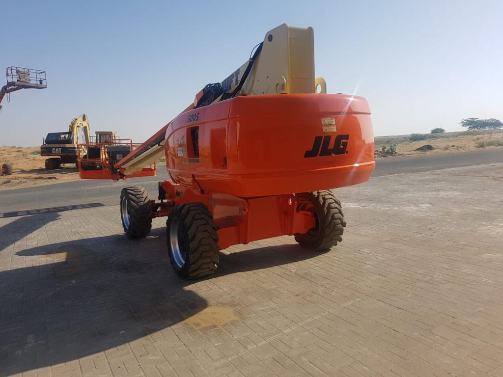 MAN LIFT JLG 600S 