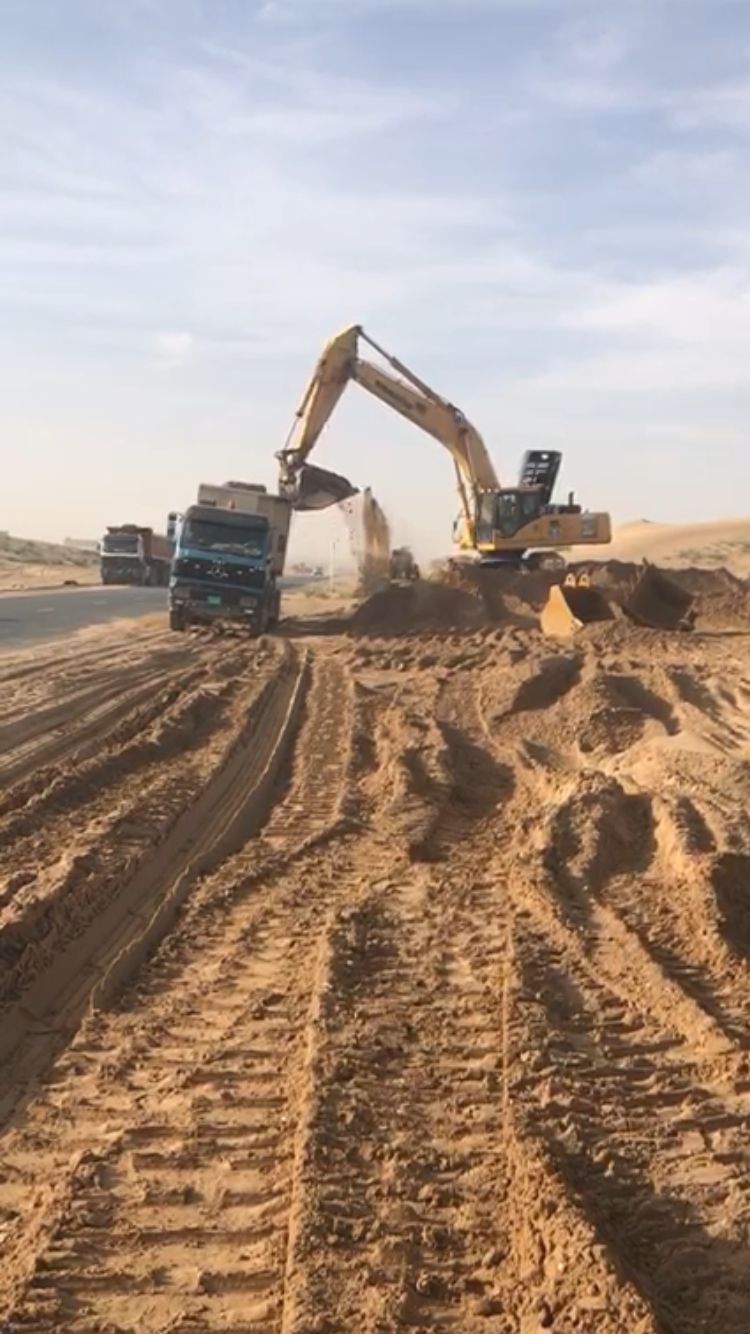 EXCAVATOR KOMATSU BC400